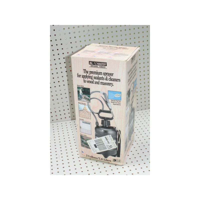 RL FloMaster 2 Gallon 7.6 Liters Multi Purpose Wood and Masonry Pump Sprayer