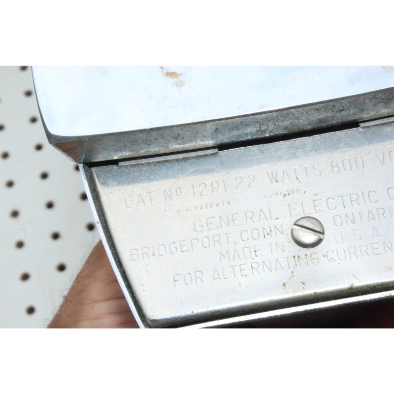  General Electric Iron No. 129-F22 