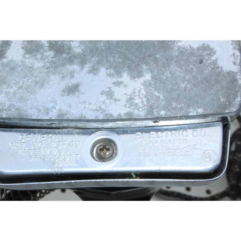  Vintage General Electric World Travel Iron Model 23F49 Steamer w/ Water Bottle