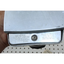  Vintage General Electric World Travel Iron Model 23F49 Steamer w/ Orig Box