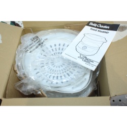 Betty Crocker 3 Quart 3 in 1 Food Steamer BC-1590 NEW Open Box 1990s NOS