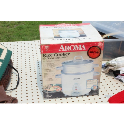 Aroma Housewares ARC-727-1NG 14-Cup (Cooked) Rice Cooker and Food Steamer NOS