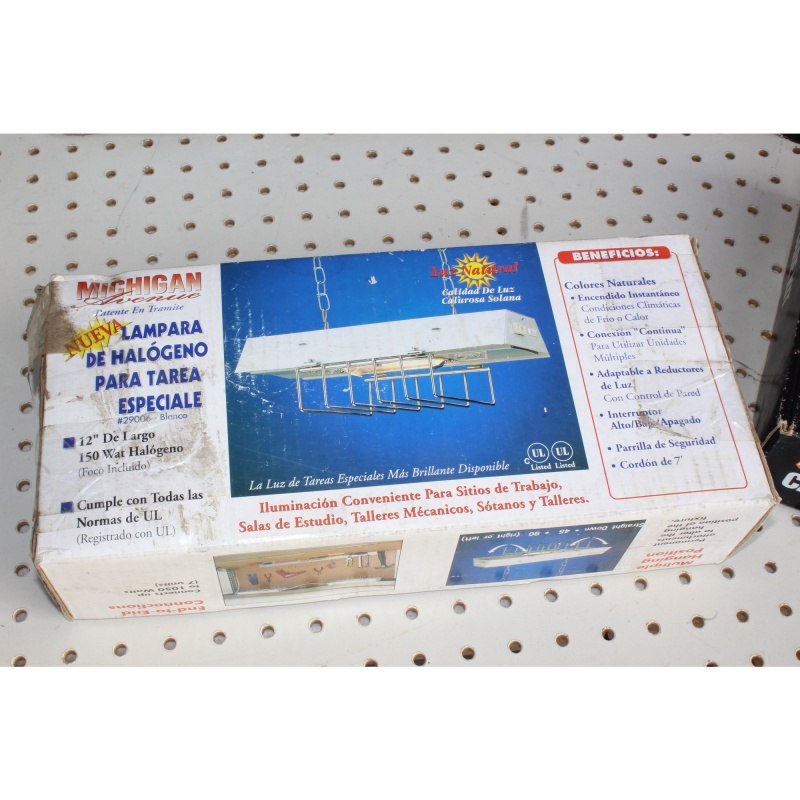  Michigan Avenue New Halogen Task Light 12" Length