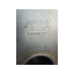 VINTAGE ALUMINUM ANGEL FOOD 10” CAKE PAN - 2-PIECE WITH TUBE AND 3 COOLING LEGS