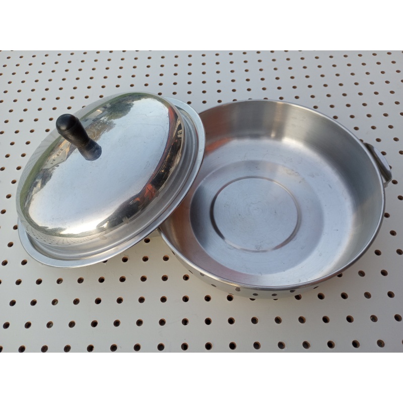 VINTAGE SILVER METAL SERVING BOWL WITH LID