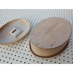 VINTAGE LARGE STONEWARE ROASTER WITH LID