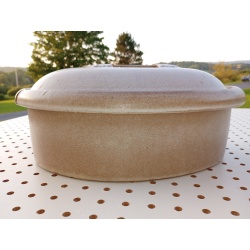 VINTAGE LARGE STONEWARE ROASTER WITH LID