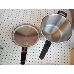 STAINLESS STEEL PRESSURE COOKER