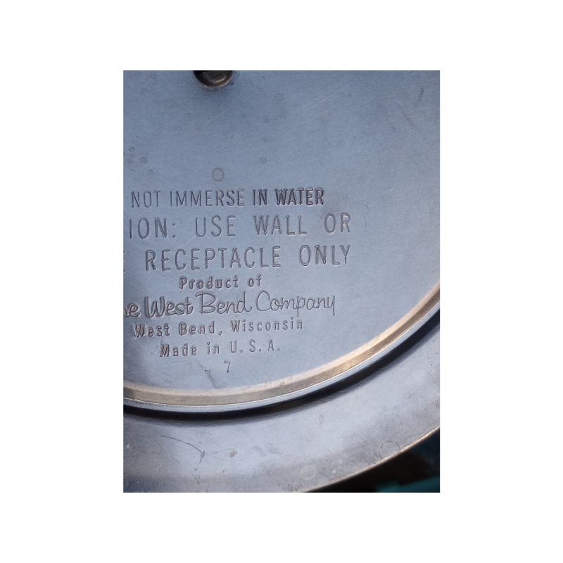 VINTAGE WEST BEND AVOCADO GREEN 30 CUP AUTOMATIC INSULATED COFFEE MAKER 33525