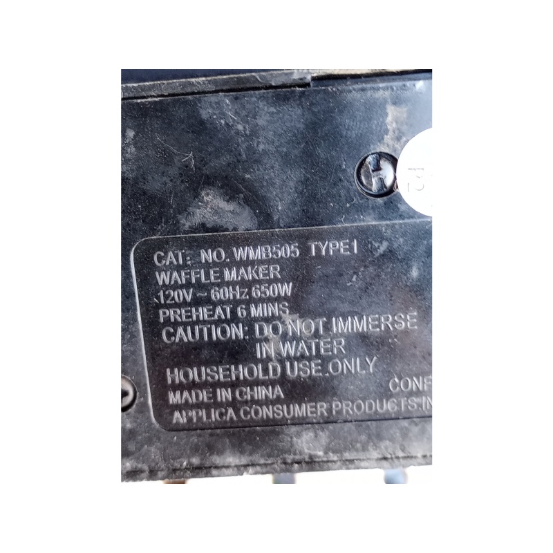 BLACK+DECKER Belgian Waffle Maker, Stainless Steel, WMB500 (dr)