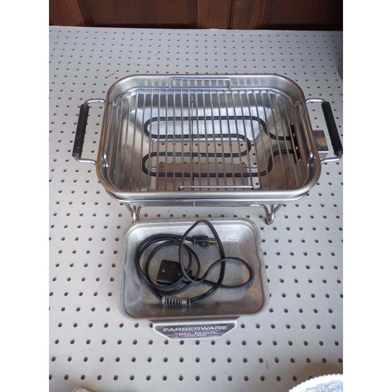 Vtg Farberware Open Hearth Electric Grill Model 441 Small Indoor Broiler, CLEAN!