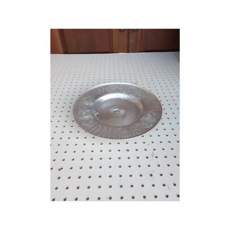 Vintage 1950s aluminum Lazy Susan serving tray with place for dish insert. 