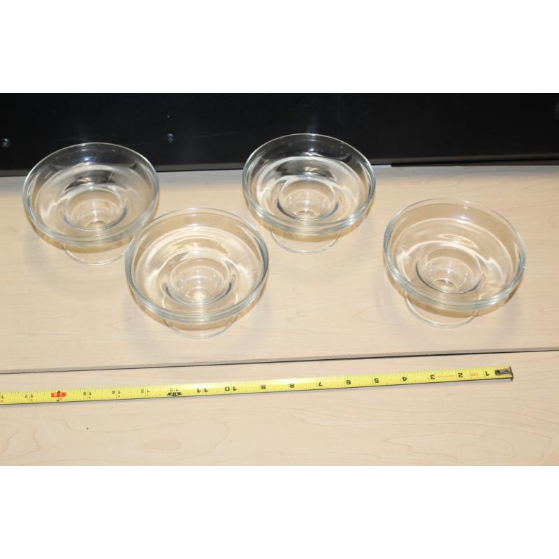 VINTAGE CLEAR GLASS FOOTED FRUIT/DESSERT BOWLS/DISHES/CUPS 4 PC. SET
