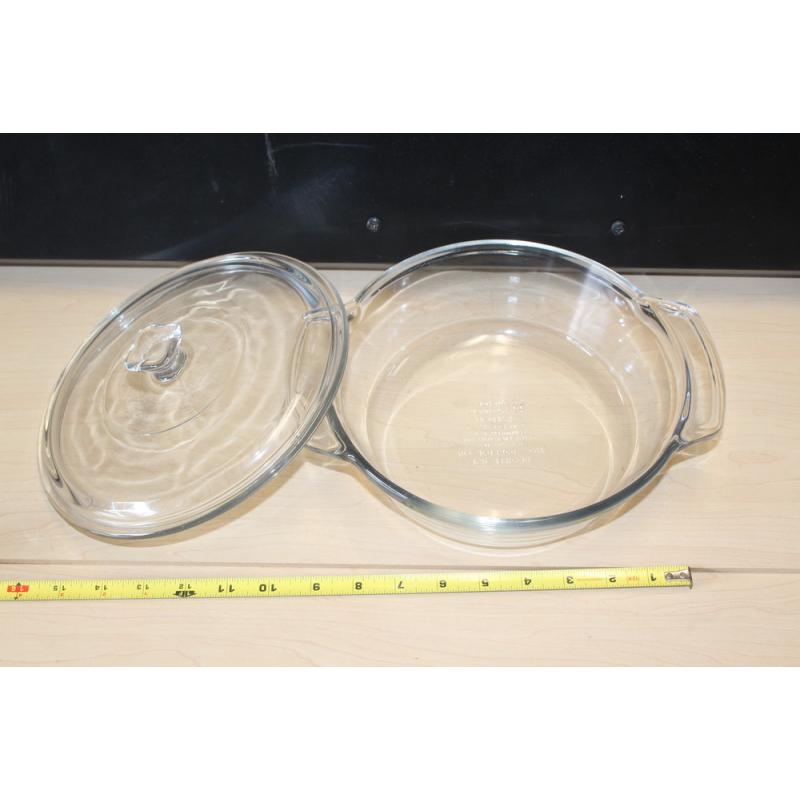 Anchor Hocking 1.5 Qt Clear Glass Casserole Dish With Lid, USA