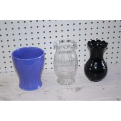 LOT OF 3 SMALL VASES BLUE , CUT GLASS AND VINTAGE BLACK AMETHYST