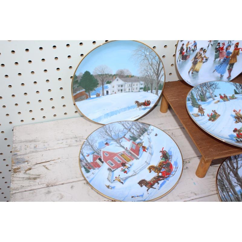 Vintage 1990 Charlotte Sternberg An Old Time Country Winter Plates Lot Of 7