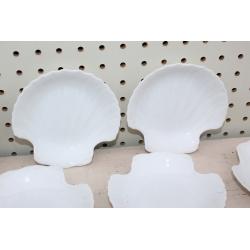 Set of 12 French ceramic clam shell dishes