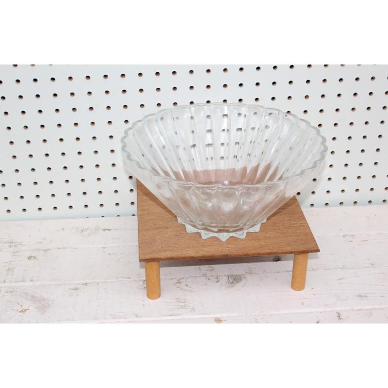 vintage clear glass Anchor Hocking salad or punch bowl