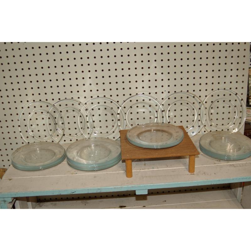 24 Vintage ARCOROC FRANCE Clear Glass Plates
