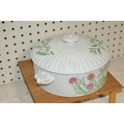Shafford Herbs and Spices Ribbed Porcelain Covered Casserole Serving Dish Round