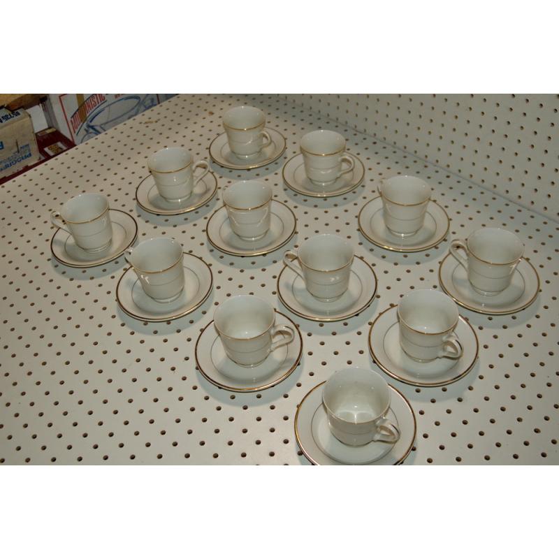 24 PIECE TOWNHOUSE COLLECTION MORNING JEWEL CHINA