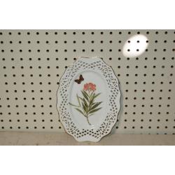 HAND DECORATED OVAL PLATE 
