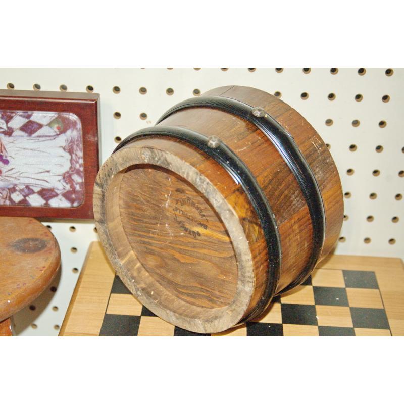 New Measurement Chart Cutting Board Chest Wood with Glass AND SM BARREL PLANTER