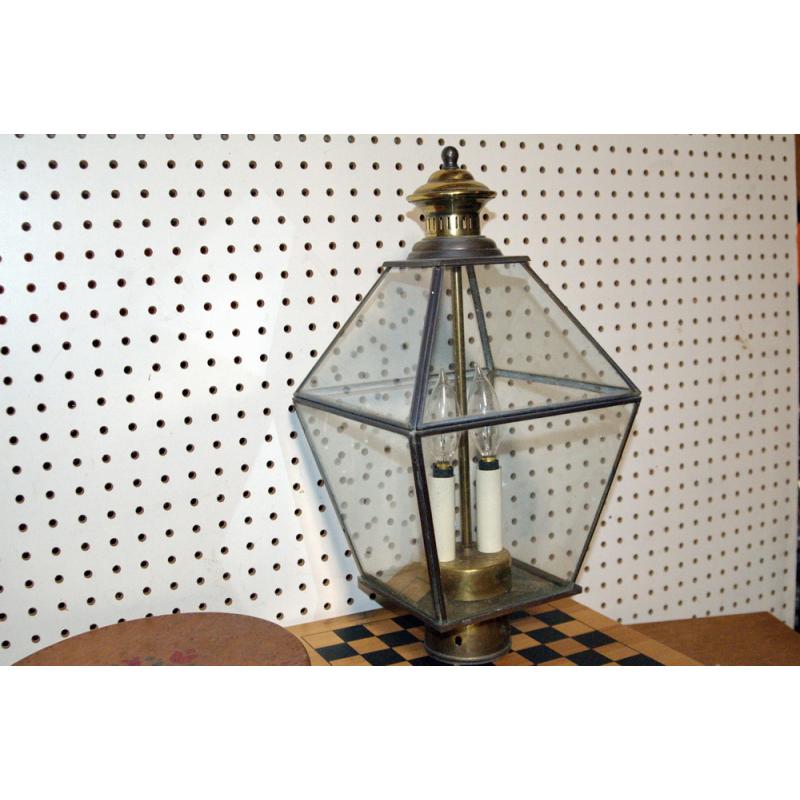 POLISHED BRASS CLEAR BEVELED GLASS POST TOP LANTERN