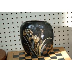 Exquisite Japan Black Vase with Gold Gilded Iris and Dragonfly