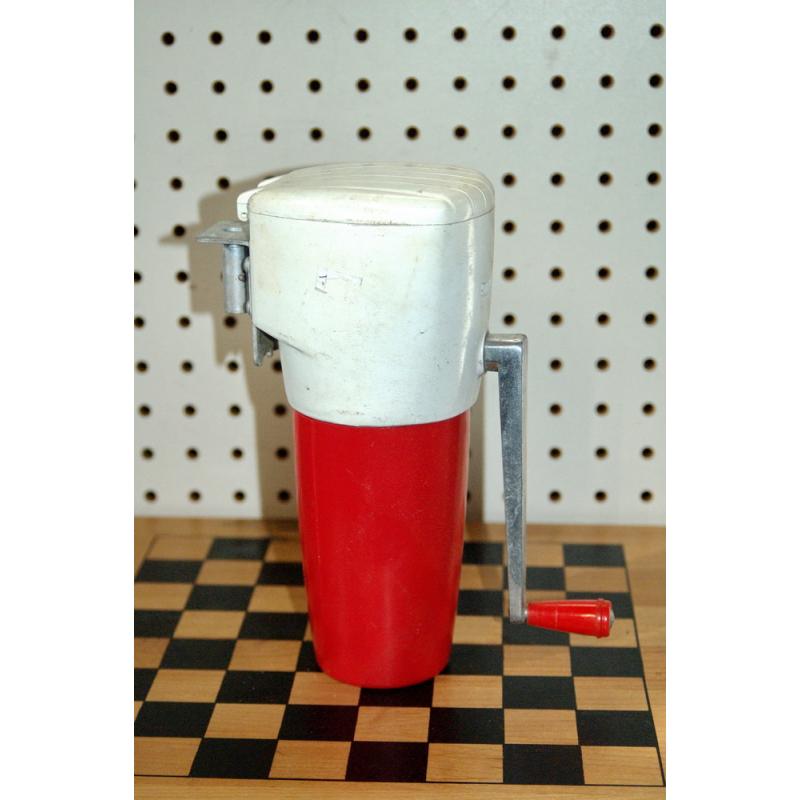 Vintage Swing a way metal & plastic wall mounted ice crusher, red & white retro