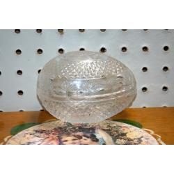 VINTAGE 1977 AVON MOTHERS DAY FOSTORIA CUT CRYSTAL EGG DISH 2 pieces Easter 