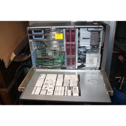 HP ProLiant ML370 G5 Server Powers On - No HDDs - No OS - AS-IS 83lbs. 29x18x9