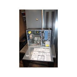 HP Proliant ML350 G6 Intel Xeon Powers On - No HDDs - No OS AS-IS 47lbs. 24x17x9