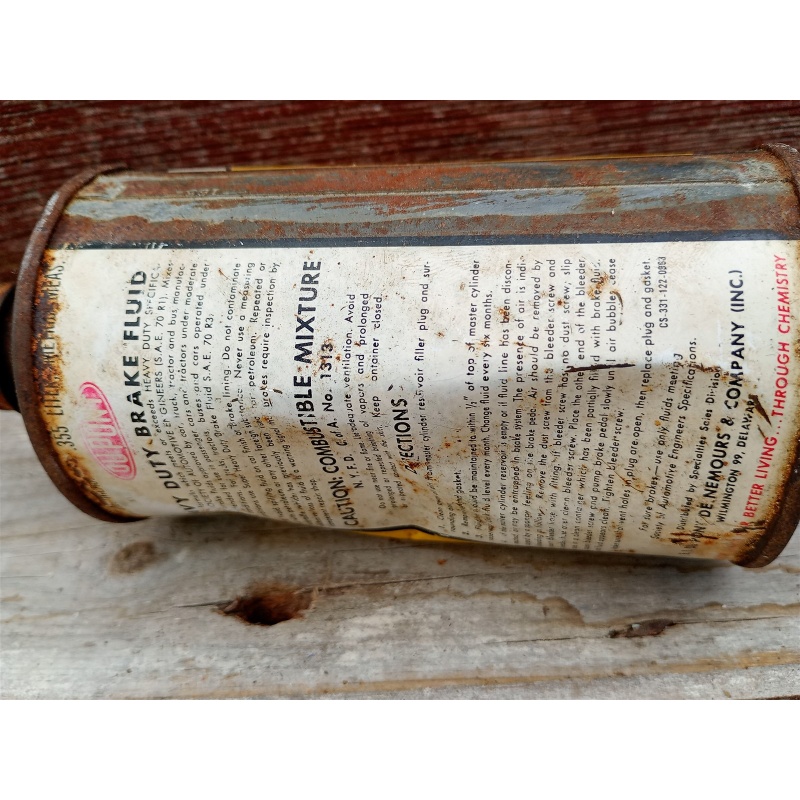 Vintage Dupont Heavy Duty Brake Fluid No. 7 Cone Top Metal Can Advertising