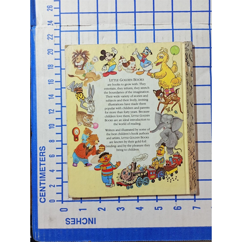 Snow White and the Seven Dwarfs (Disney Princess) (Little Golden Book) - GOOD