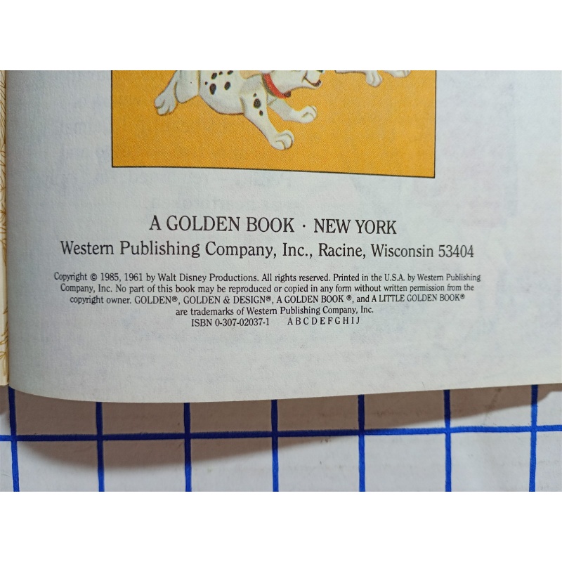 Walt Disneys 101 Dalmations A Little Golden Book 1985