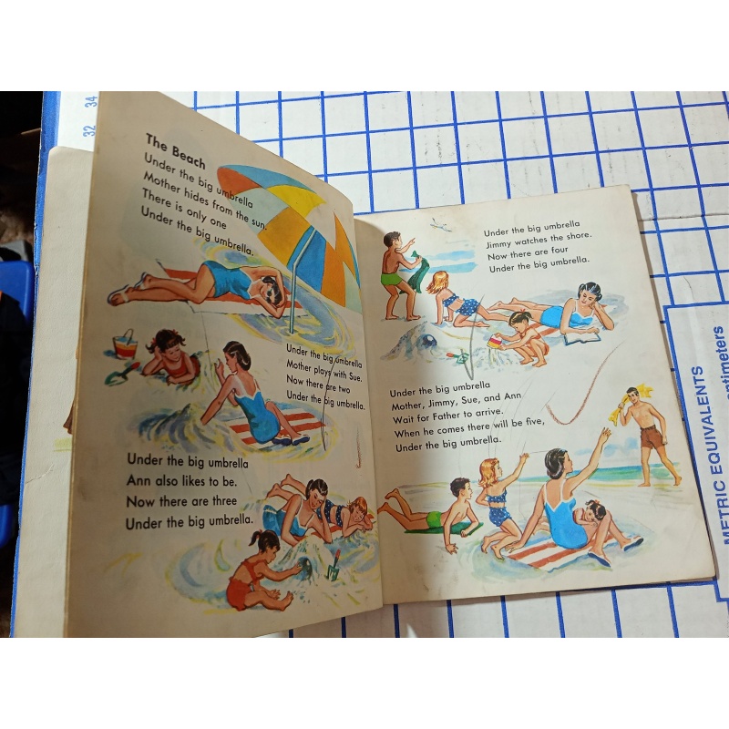  A Little Golden Book Numbers Vintage