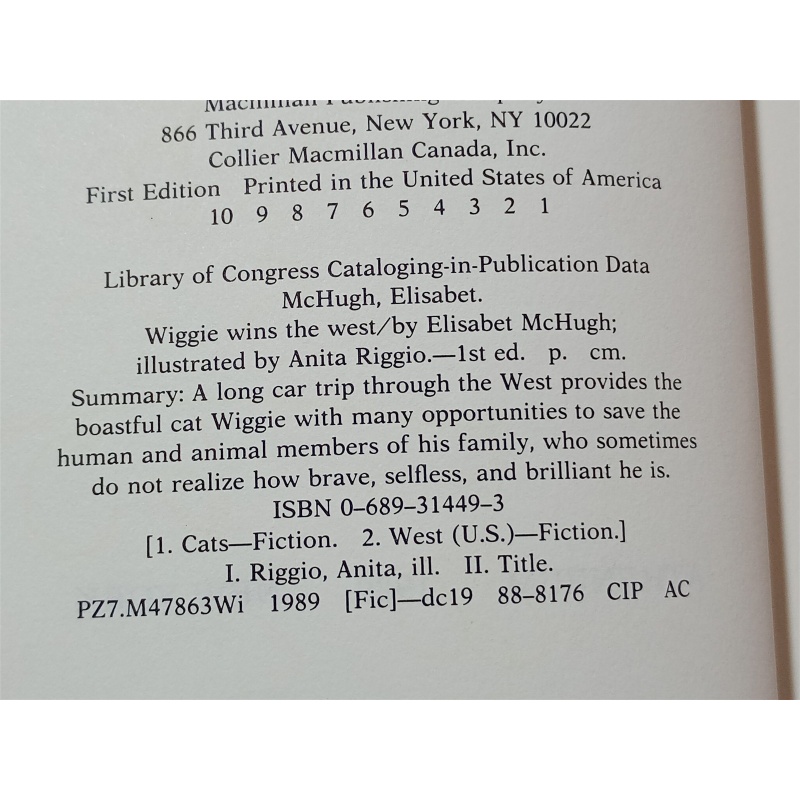 Wiggie Wins the West by Elisabet McHugh (English) Paperback Book