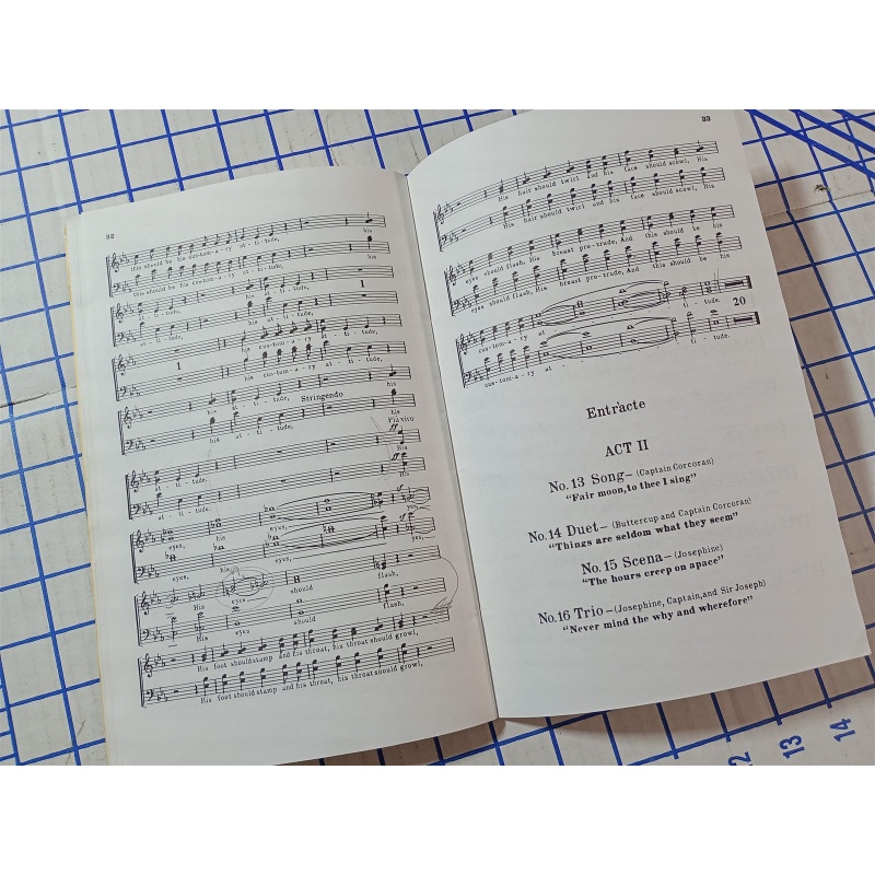 HMS Pinafore The Lass That Loved A Sailor Gilbert & Sullivan Schirmer Music