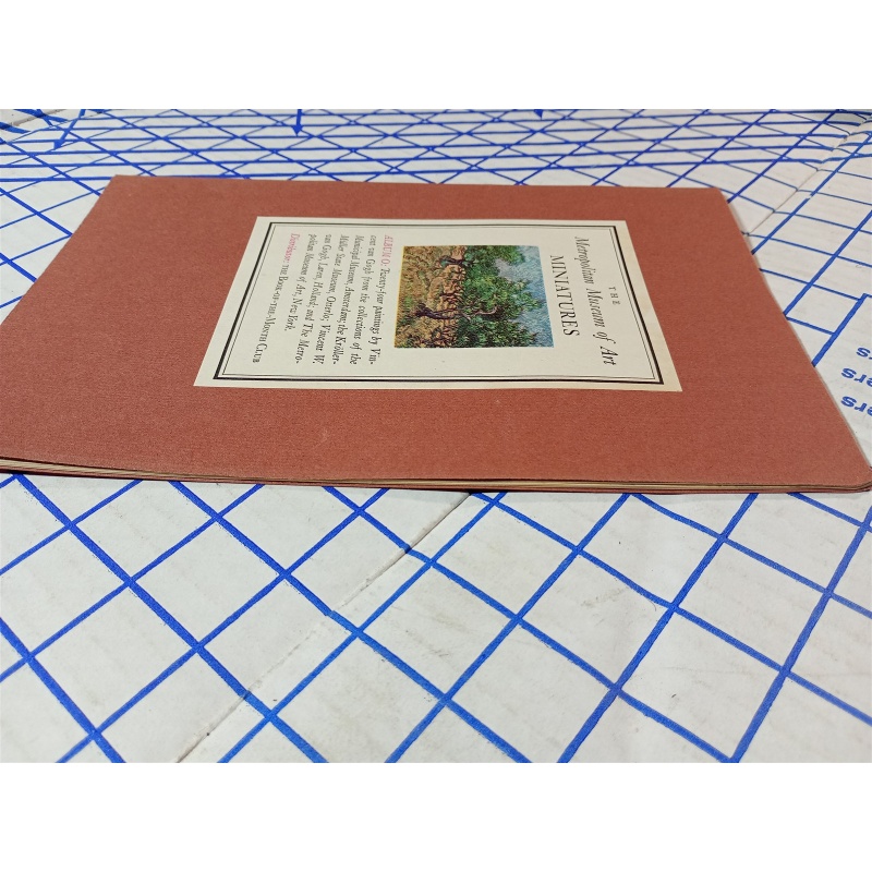 THE METROPOLITAN MUSEUM OF ART MINIATURES Album O