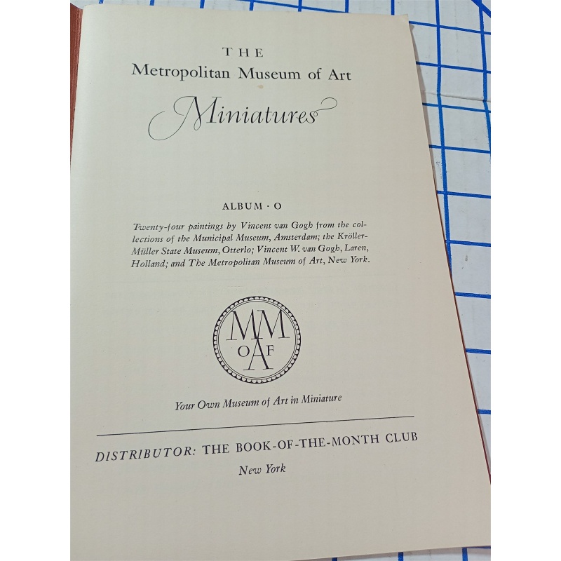 THE METROPOLITAN MUSEUM OF ART MINIATURES Album O