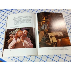 Christmas in Williamsburg - Young 