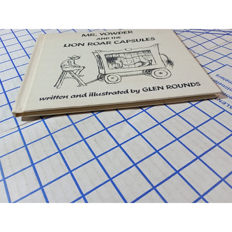 Mr. Yowder and The Lion Roar Capsules by Rounds