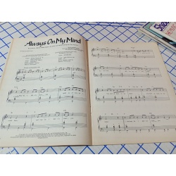 Sheet Music Magazine "Great Romantic Love Songs" Vintage 1984