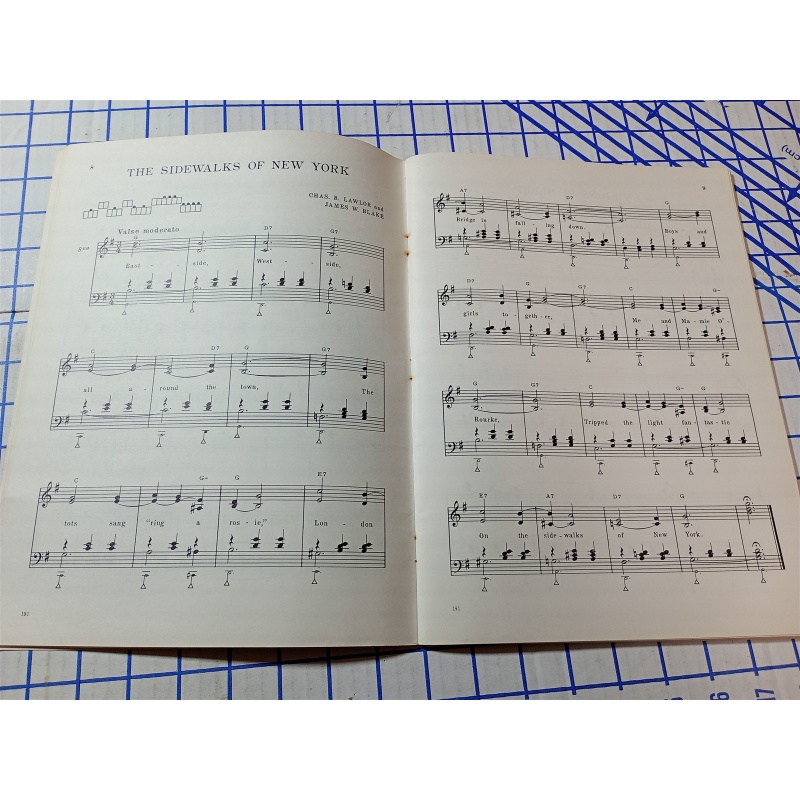Playing with Rhythm on the Extravoice Organ music book