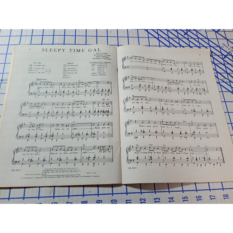 Robbins All Organ Series No. 3 Familiar Songs Sheet Music robbins music Corp.