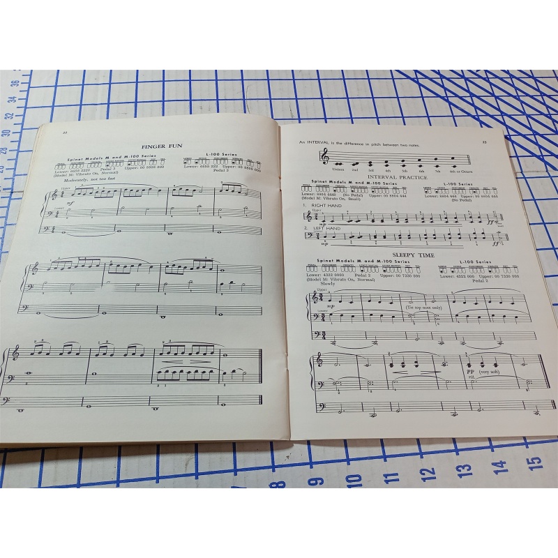 David Carr Glover New Organ Course Book 1 