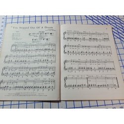 Familiar Songs To Play On The Hammond Organ with words 