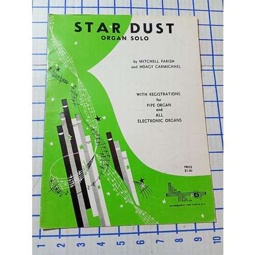 STARDUST ORGAN SOLO BY MITCHELL PARISH AND HOAGY CARMICHAEL