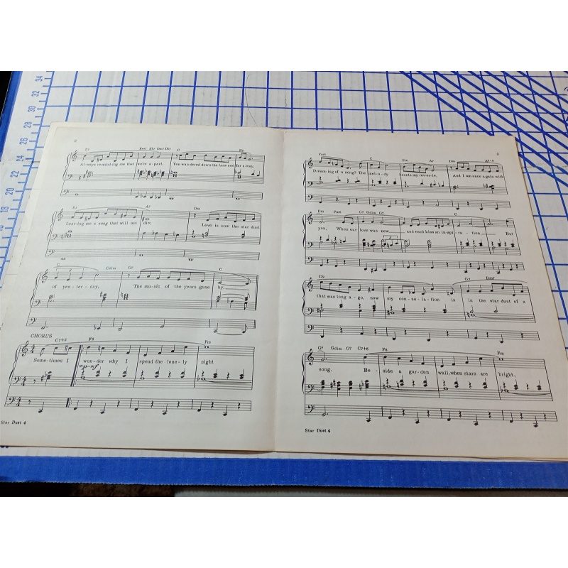 STARDUST ORGAN SOLO BY MITCHELL PARISH AND HOAGY CARMICHAEL